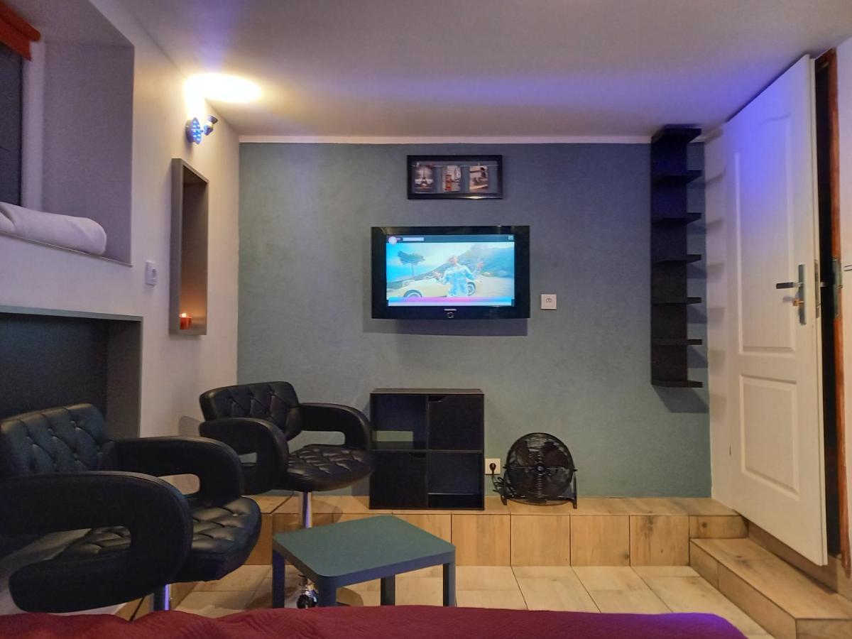 24h Mini Na Kod Dostepu & Free Parking & No Keys *