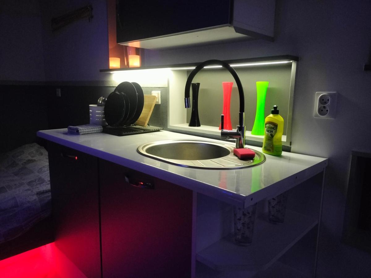 Apartment 24h Mini Na Kod Dostepu & Free Parking & No Keys *