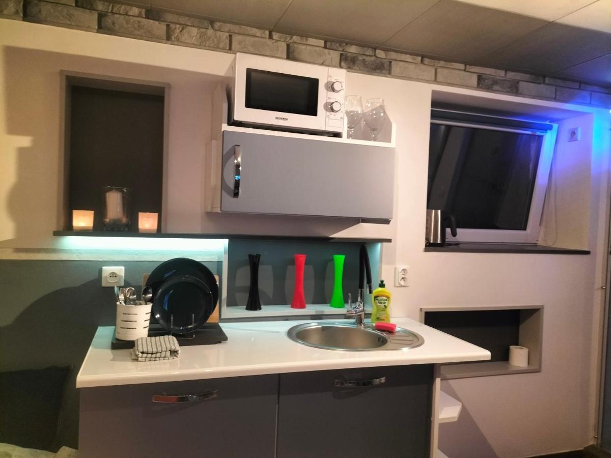 Apartment 24h Mini Na Kod Dostepu & Free Parking & No Keys *