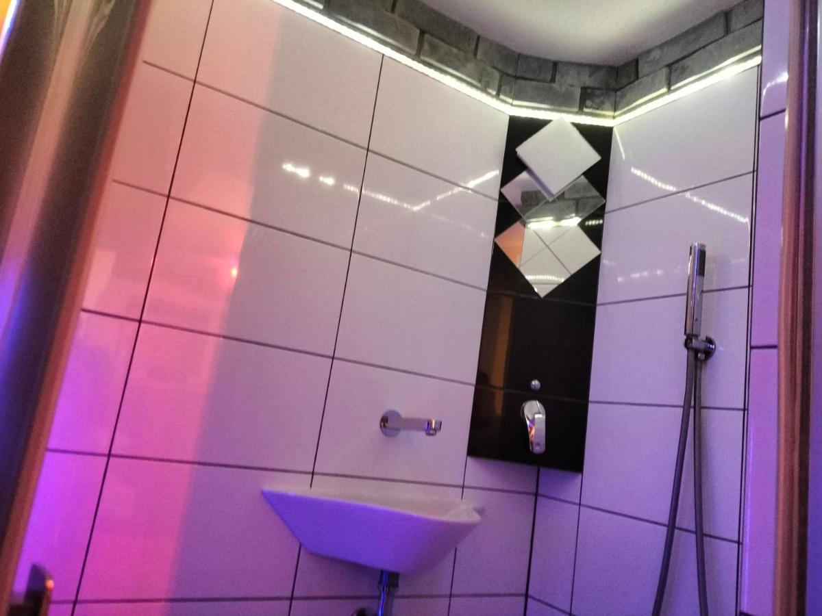 24h Mini Na Kod Dostepu & Free Parking & No Keys Apartment Gdynia