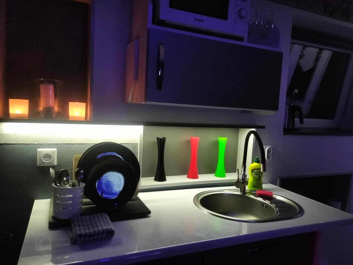 Apartment 24h Mini Na Kod Dostepu & Free Parking & No Keys Gdynia