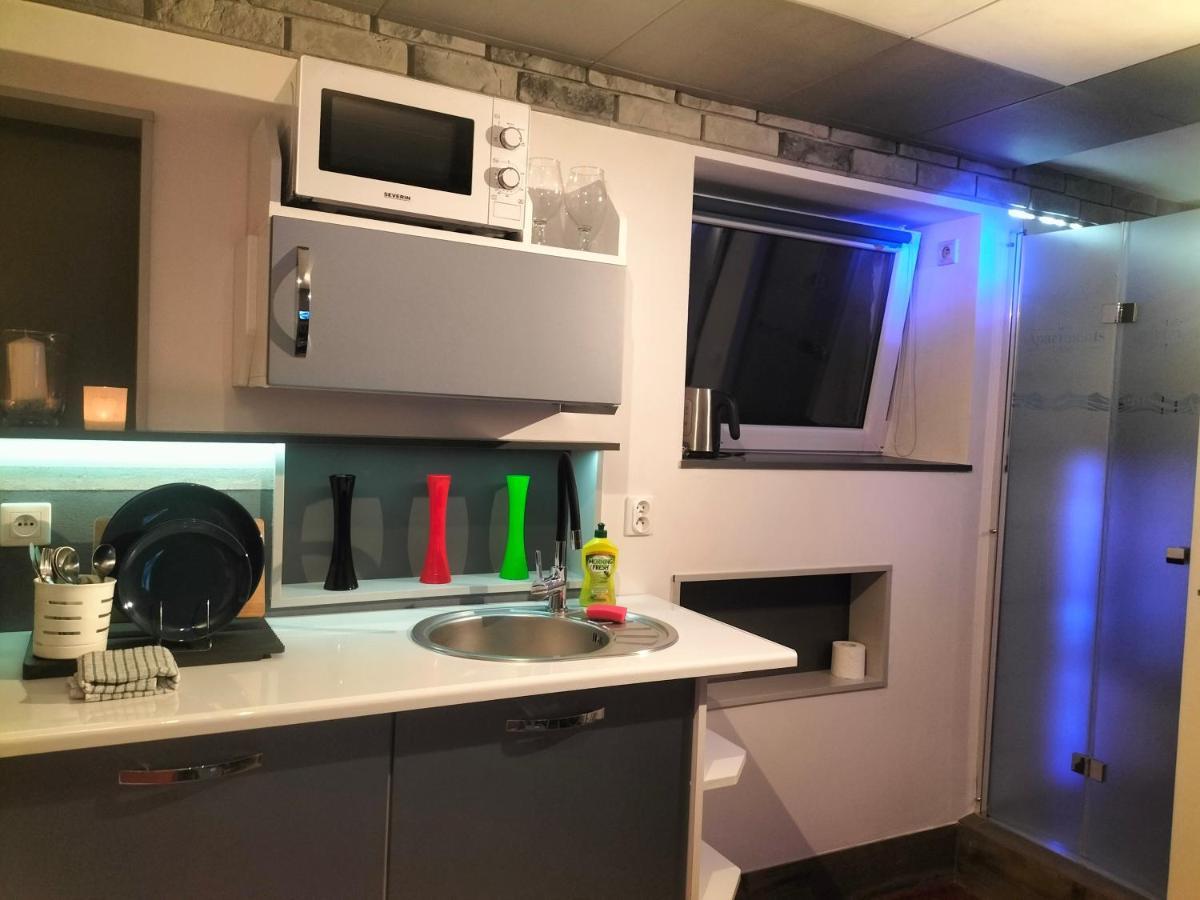 Apartment 24h Mini Na Kod Dostepu & Free Parking & No Keys *