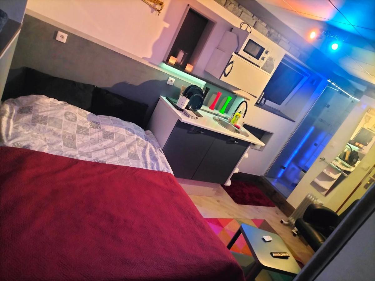 24h Mini Na Kod Dostepu & Free Parking & No Keys
