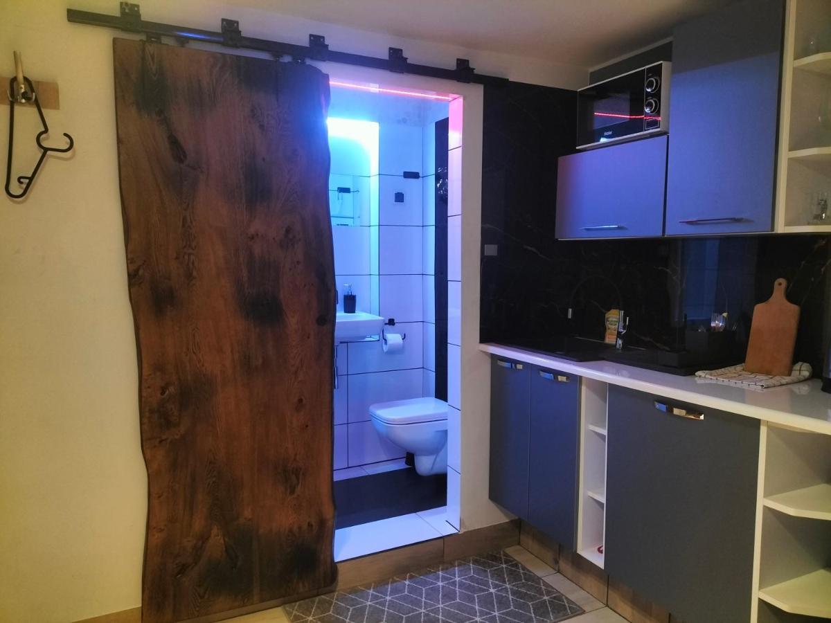 Apartment 24h Mini Na Kod Dostepu & Free Parking & No Keys Gdynia