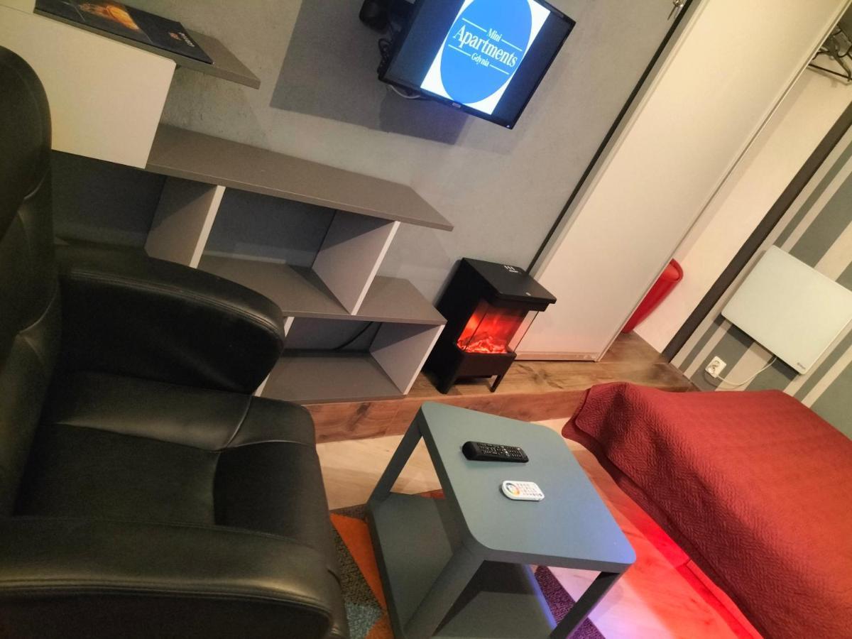 24h Mini Na Kod Dostepu & Free Parking & No Keys Gdynia