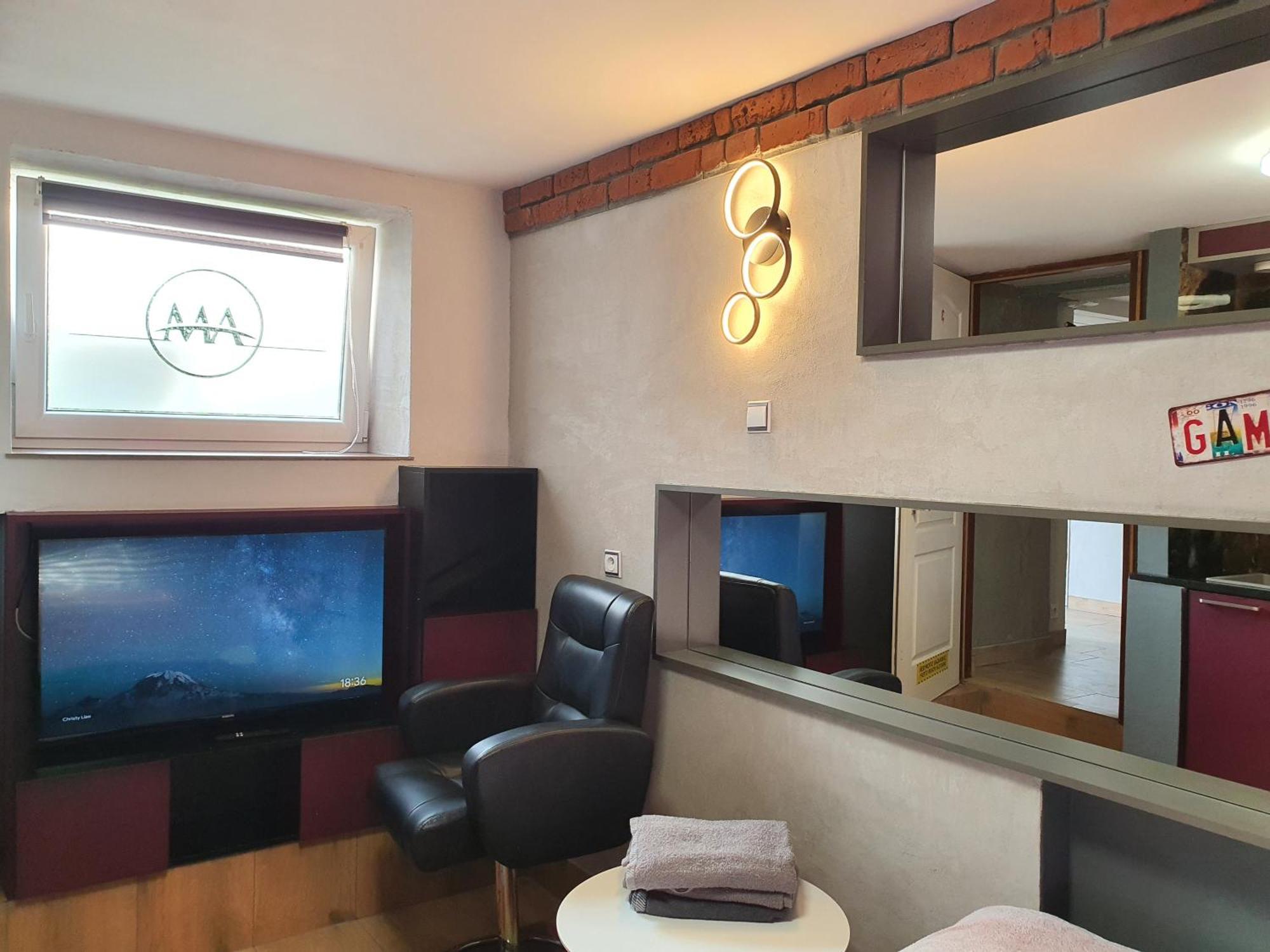 24h Mini Na Kod Dostepu & Free Parking & No Keys * Gdynia